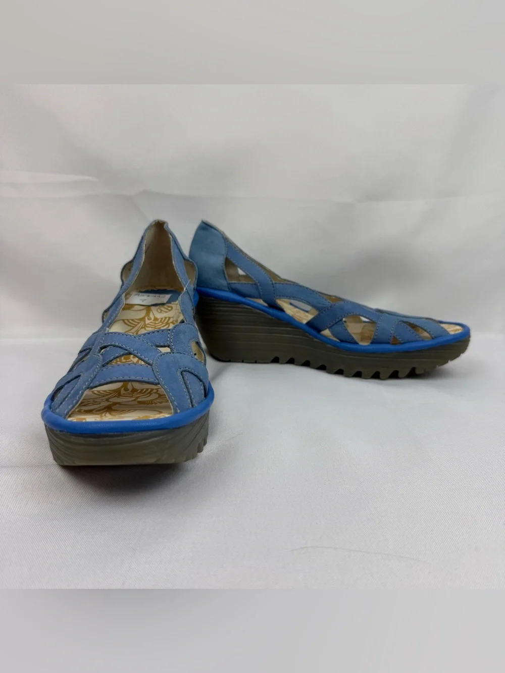 NWOB Fly London Yadi Blue Leather Peep-Toe Slip-On 2.5 Wedge Sandals EU37 US7